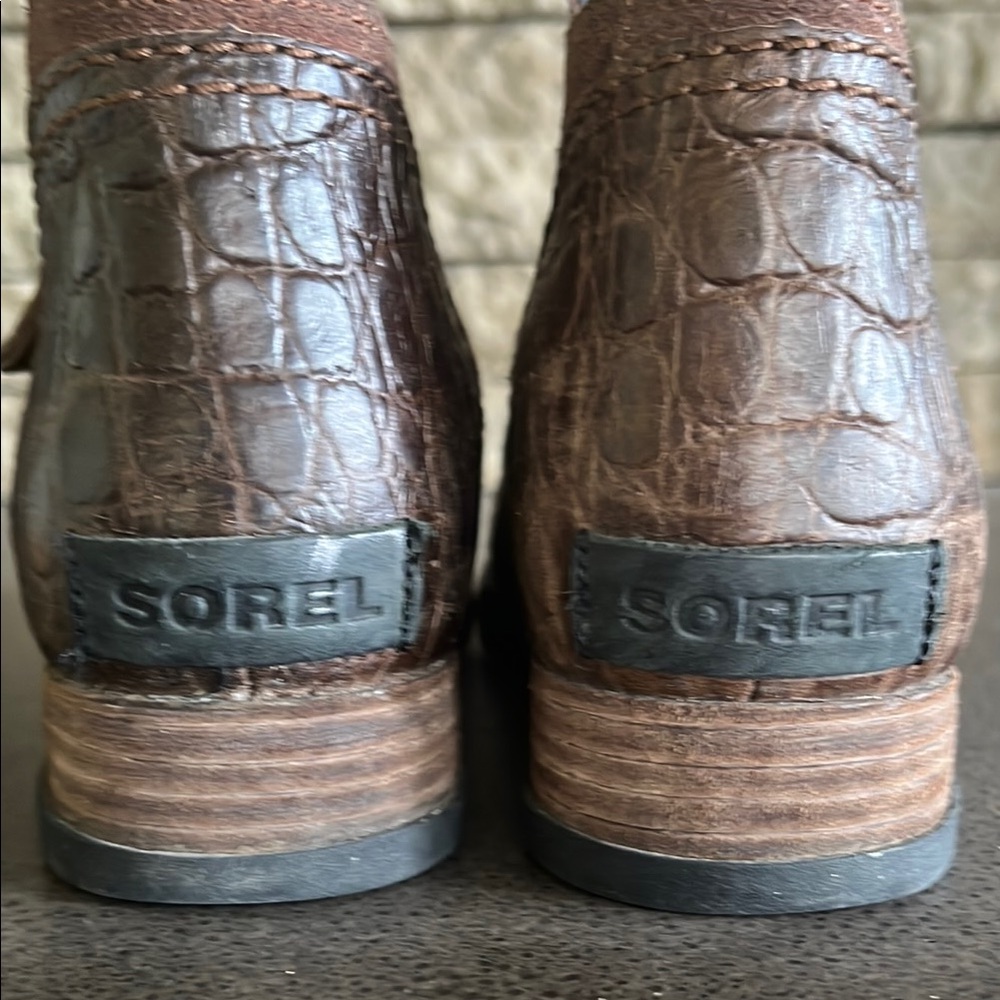 Sorel Brown Ankle Booties with Rugged Sole - Picture 7 of 7